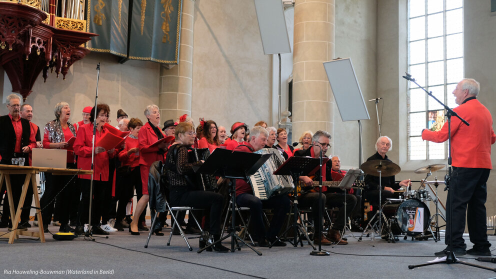 20250413 75 jubileum V.O.M. 05---Ria Houweling-Bouwman.jpg